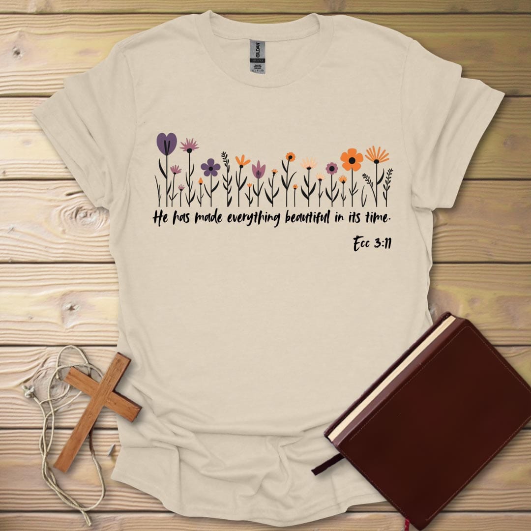 Floral Serenity T-Shirt Natural / S
